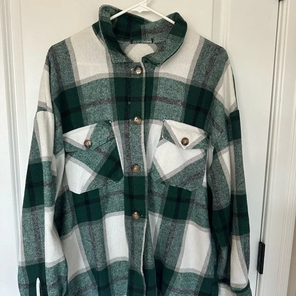 Green Flannel - Picture 1 of 2